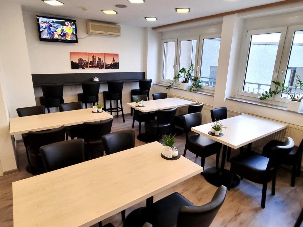 Adler Hotel Frankfurt Франкфурт-на-Майні Екстер'єр фото