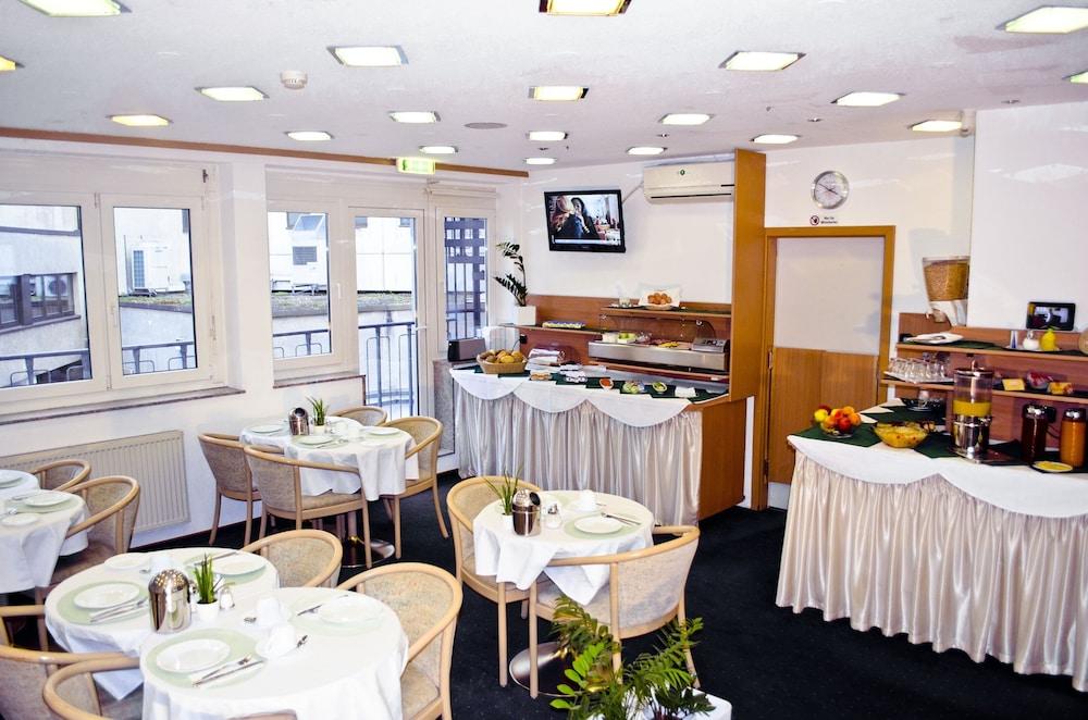 Adler Hotel Frankfurt Франкфурт-на-Майні Екстер'єр фото